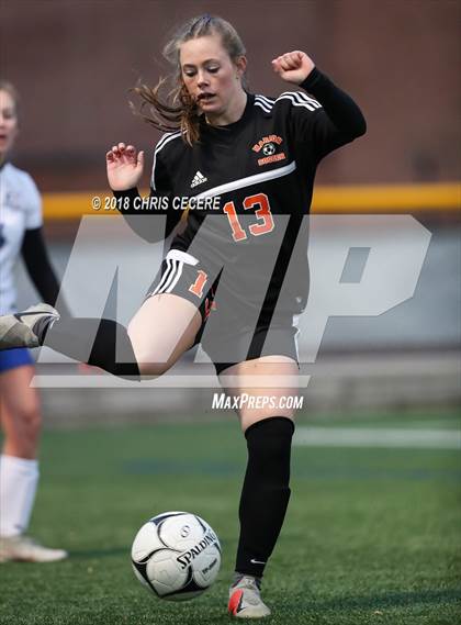 Thumbnail 2 in Geneseo vs. Marion (Section 5 Class C2 Final) photogallery.