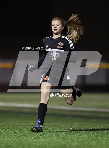 Thumbnail 1 in Geneseo vs. Marion (Section 5 Class C2 Final) photogallery.