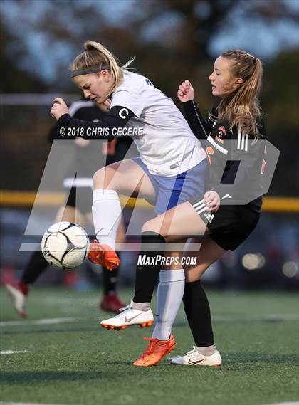 Thumbnail 2 in Geneseo vs. Marion (Section 5 Class C2 Final) photogallery.