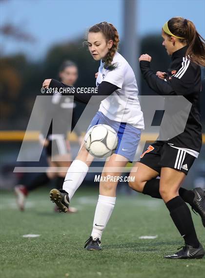 Thumbnail 2 in Geneseo vs. Marion (Section 5 Class C2 Final) photogallery.