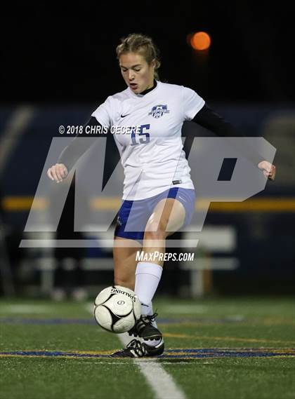 Thumbnail 2 in Geneseo vs. Marion (Section 5 Class C2 Final) photogallery.
