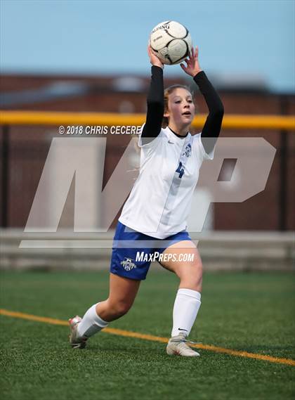 Thumbnail 1 in Geneseo vs. Marion (Section 5 Class C2 Final) photogallery.