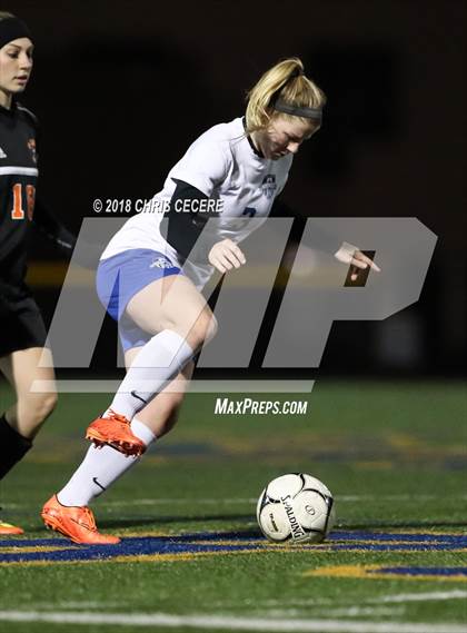 Thumbnail 3 in Geneseo vs. Marion (Section 5 Class C2 Final) photogallery.