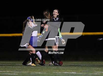 Thumbnail 3 in Geneseo vs. Marion (Section 5 Class C2 Final) photogallery.