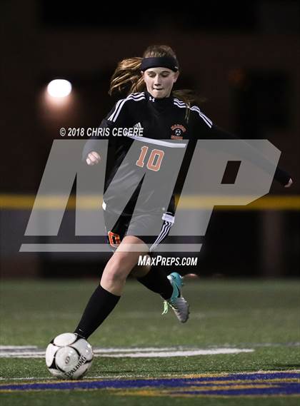 Thumbnail 2 in Geneseo vs. Marion (Section 5 Class C2 Final) photogallery.