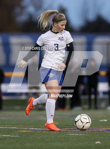 Thumbnail 1 in Geneseo vs. Marion (Section 5 Class C2 Final) photogallery.