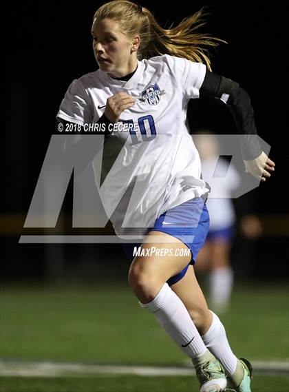 Thumbnail 3 in Geneseo vs. Marion (Section 5 Class C2 Final) photogallery.