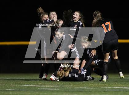 Thumbnail 2 in Geneseo vs. Marion (Section 5 Class C2 Final) photogallery.