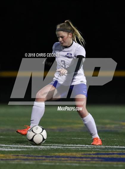 Thumbnail 1 in Geneseo vs. Marion (Section 5 Class C2 Final) photogallery.