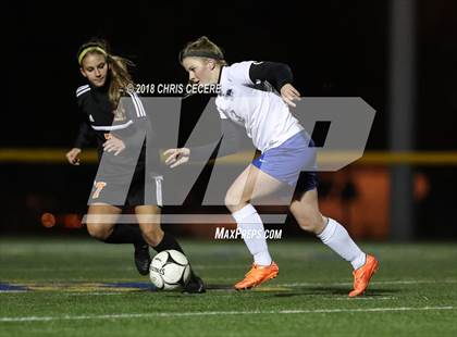 Thumbnail 3 in Geneseo vs. Marion (Section 5 Class C2 Final) photogallery.