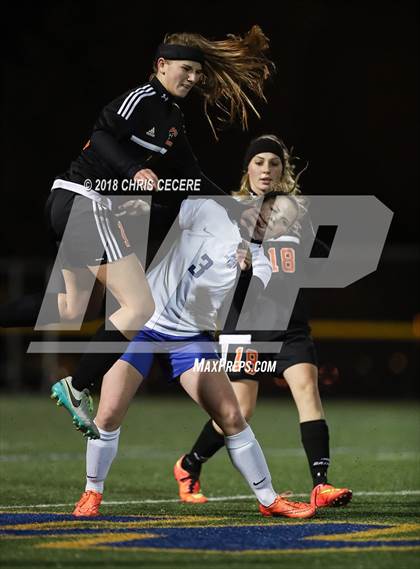 Thumbnail 2 in Geneseo vs. Marion (Section 5 Class C2 Final) photogallery.