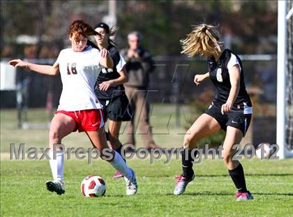 Thumbnail 1 in The Woodlands vs Cedar Ridge (TWHS Lady Highlander Invitational) photogallery.