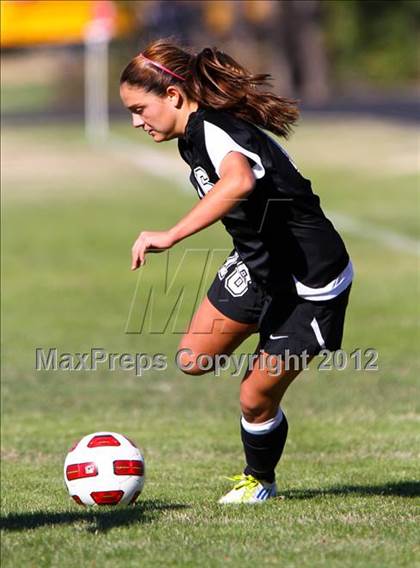 Thumbnail 3 in The Woodlands vs Cedar Ridge (TWHS Lady Highlander Invitational) photogallery.