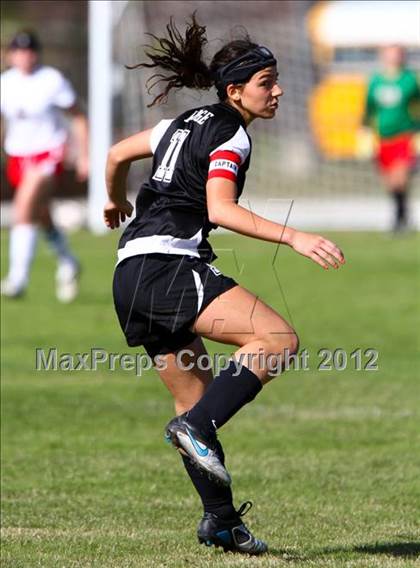 Thumbnail 2 in The Woodlands vs Cedar Ridge (TWHS Lady Highlander Invitational) photogallery.
