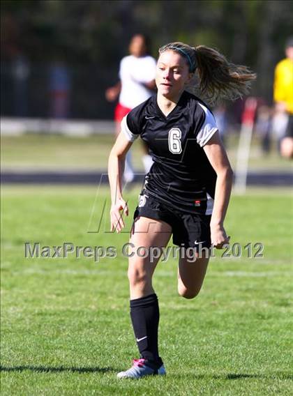 Thumbnail 2 in The Woodlands vs Cedar Ridge (TWHS Lady Highlander Invitational) photogallery.