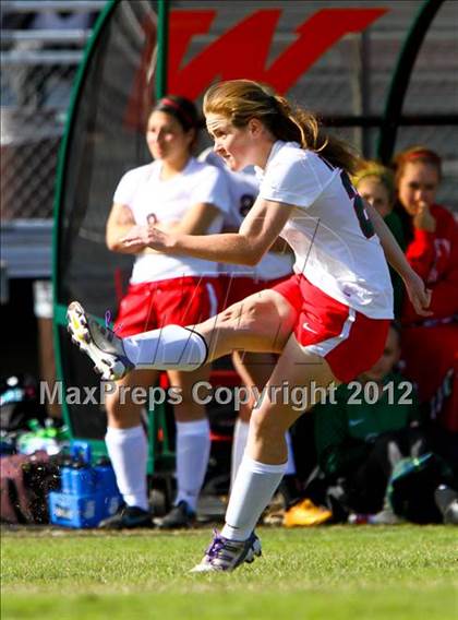 Thumbnail 2 in The Woodlands vs Cedar Ridge (TWHS Lady Highlander Invitational) photogallery.