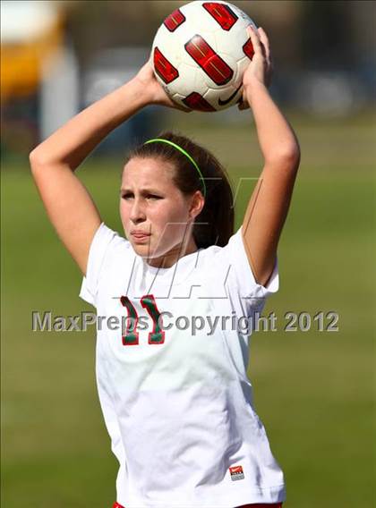 Thumbnail 3 in The Woodlands vs Cedar Ridge (TWHS Lady Highlander Invitational) photogallery.
