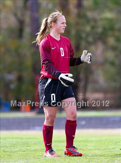 Thumbnail 3 in The Woodlands vs Cedar Ridge (TWHS Lady Highlander Invitational) photogallery.