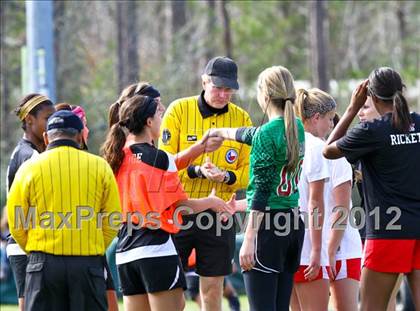 Thumbnail 3 in The Woodlands vs Cedar Ridge (TWHS Lady Highlander Invitational) photogallery.