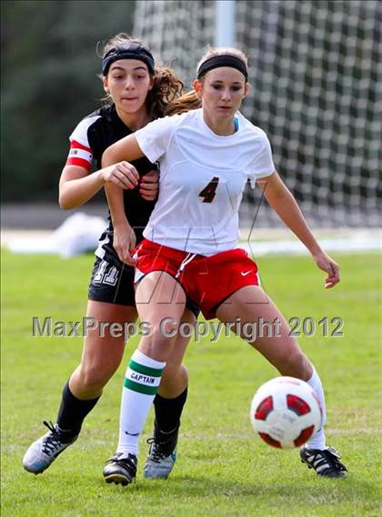 Thumbnail 3 in The Woodlands vs Cedar Ridge (TWHS Lady Highlander Invitational) photogallery.