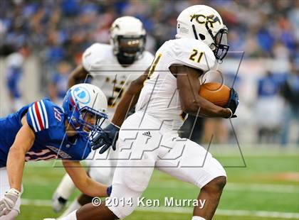 Thumbnail 2 in Cypress Ranch vs Dickinson (UIL 6A D1 Quarterfinal) photogallery.
