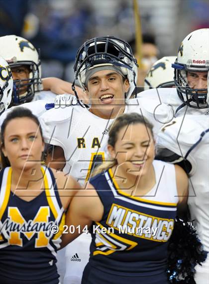 Thumbnail 2 in Cypress Ranch vs Dickinson (UIL 6A D1 Quarterfinal) photogallery.