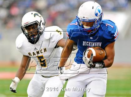 Thumbnail 3 in Cypress Ranch vs Dickinson (UIL 6A D1 Quarterfinal) photogallery.
