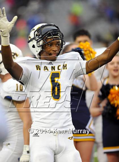 Thumbnail 3 in Cypress Ranch vs Dickinson (UIL 6A D1 Quarterfinal) photogallery.