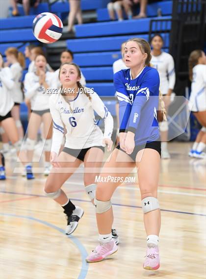 Thumbnail 1 in Village Christian vs. Chandler (Nike TOC Southwest) photogallery.
