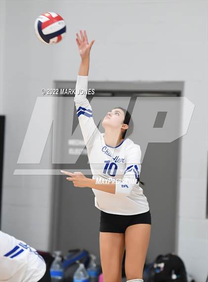 Thumbnail 1 in Village Christian vs. Chandler (Nike TOC Southwest) photogallery.