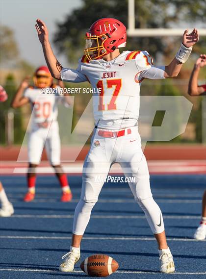 Thumbnail 3 in Jesuit @ Folsom photogallery.