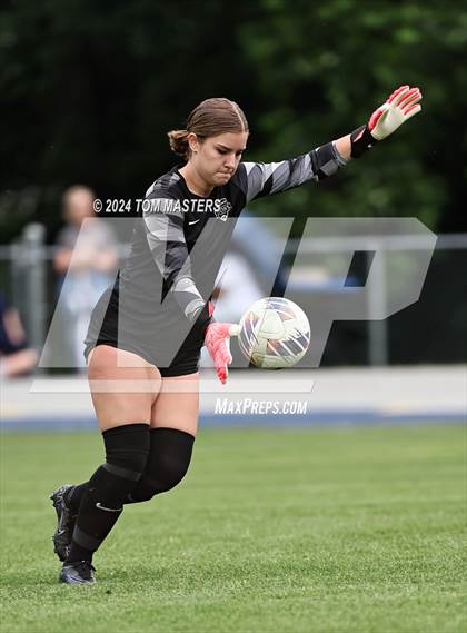 Thumbnail 2 in Covenant Day @ Charlotte Latin (NCISAA 4A Semifinal) photogallery.