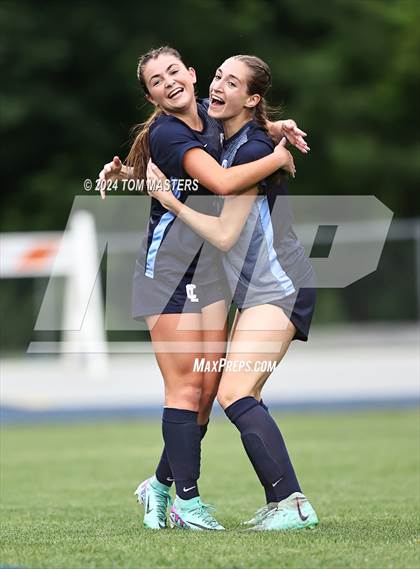 Thumbnail 3 in Covenant Day @ Charlotte Latin (NCISAA 4A Semifinal) photogallery.