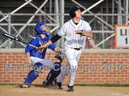 Thumbnail 3 in Libertyville vs. Warren photogallery.