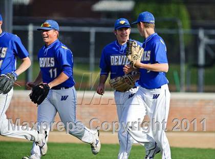 Thumbnail 3 in Libertyville vs. Warren photogallery.