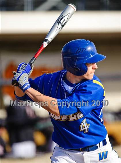 Thumbnail 3 in Libertyville vs. Warren photogallery.