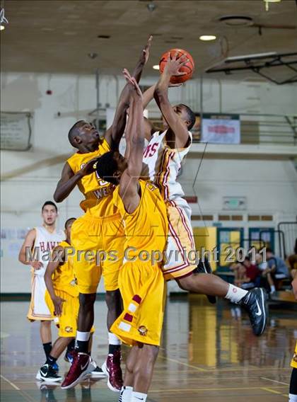 Thumbnail 2 in Ocean View vs Clovis West (Santa Barbara Holiday Classic) photogallery.