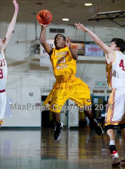 Thumbnail 1 in Ocean View vs Clovis West (Santa Barbara Holiday Classic) photogallery.