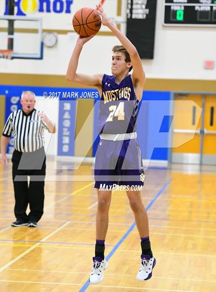 Thumbnail 1 in Greenway vs. Sunrise Mountain (Sunnyslope Hoopsgiving Tournament) photogallery.