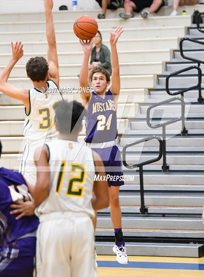 Thumbnail 1 in Greenway vs. Sunrise Mountain (Sunnyslope Hoopsgiving Tournament) photogallery.