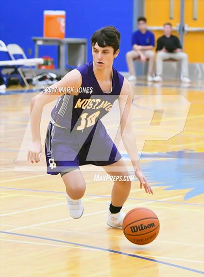 Thumbnail 2 in Greenway vs. Sunrise Mountain (Sunnyslope Hoopsgiving Tournament) photogallery.