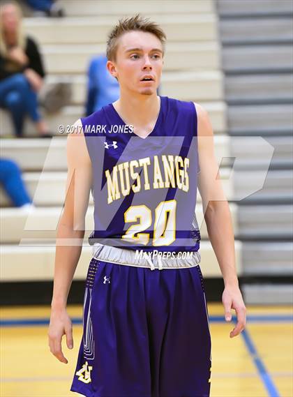 Thumbnail 2 in Greenway vs. Sunrise Mountain (Sunnyslope Hoopsgiving Tournament) photogallery.