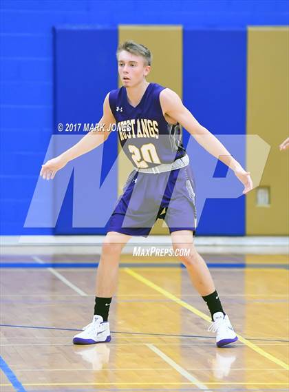 Thumbnail 1 in Greenway vs. Sunrise Mountain (Sunnyslope Hoopsgiving Tournament) photogallery.