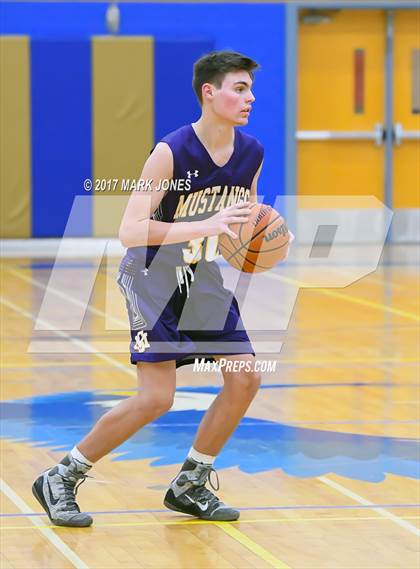 Thumbnail 2 in Greenway vs. Sunrise Mountain (Sunnyslope Hoopsgiving Tournament) photogallery.