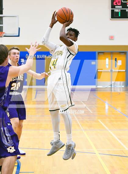 Thumbnail 3 in Greenway vs. Sunrise Mountain (Sunnyslope Hoopsgiving Tournament) photogallery.