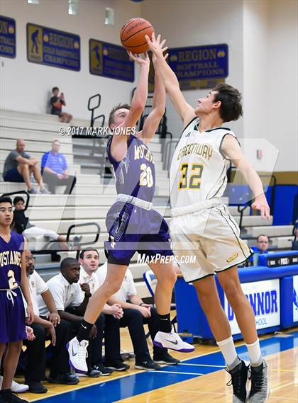 Thumbnail 1 in Greenway vs. Sunrise Mountain (Sunnyslope Hoopsgiving Tournament) photogallery.
