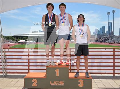 Thumbnail 2 in UIL 6A Track and Field State Finals (Awards) photogallery.