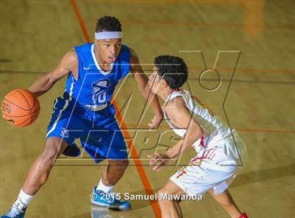 Thumbnail 1 in Taft vs El camino real (Beverly Hills 75th Sax Elliot Tournament) photogallery.