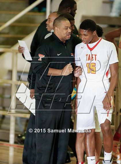 Thumbnail 3 in Taft vs El camino real (Beverly Hills 75th Sax Elliot Tournament) photogallery.