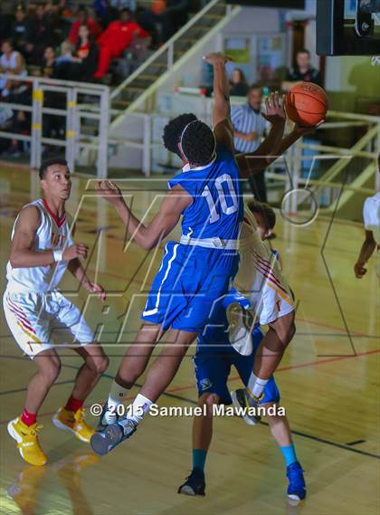 Thumbnail 1 in Taft vs El camino real (Beverly Hills 75th Sax Elliot Tournament) photogallery.